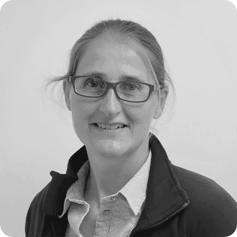 Dr Claire Lovell